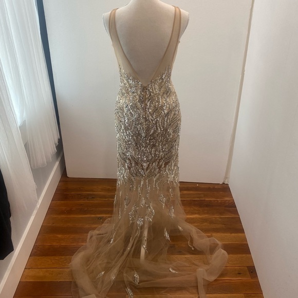 Jovani Size 4 beaded pageant gown - Picture 5 of 13